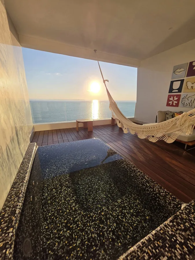Sunset suite, Mexico